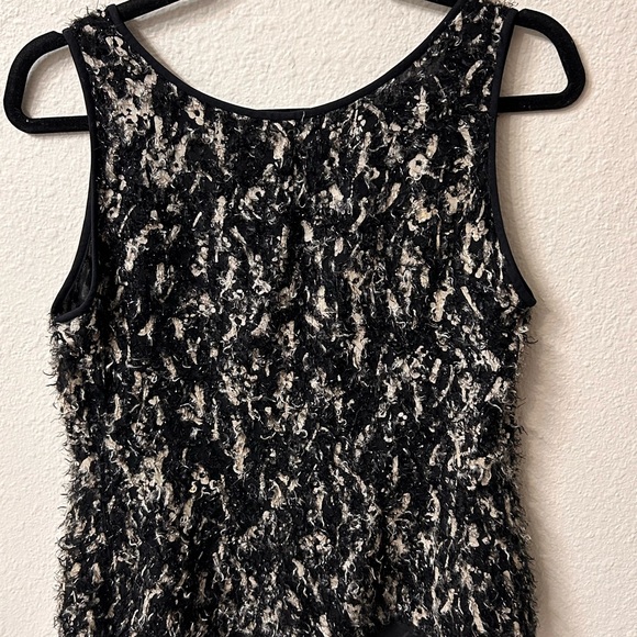 ARMANI COLLEZIONI TOP BLOUSE/FUSY BLACK/BEIGE WITH BEADS/ITALY/SIZE 6US - Picture 3 of 5